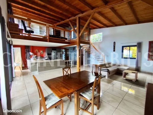 Propriété 4 pièces 188 m²