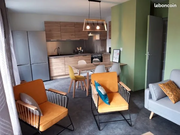 Coloc 5 personnes avec jardin - Bourg sous la roche