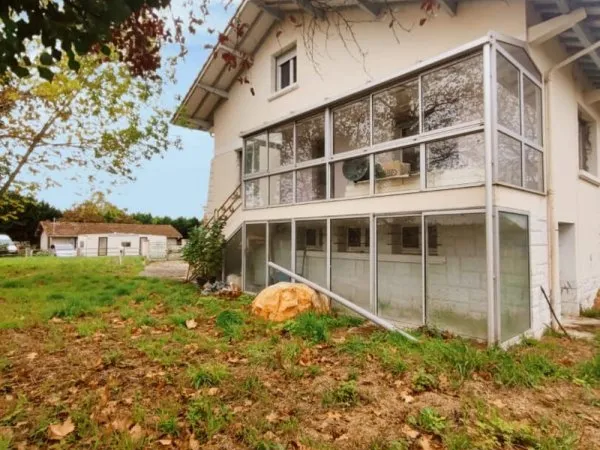 Grande Maison familiale 5 chambres à 10mn d'AIRE SUR L'ADOUR et 10mn de RISCLE