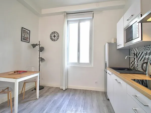 AGEN Hyper-Centre - Immeuble de rapport de 138m² composé de 6 appartements T2 entièrement meublés et