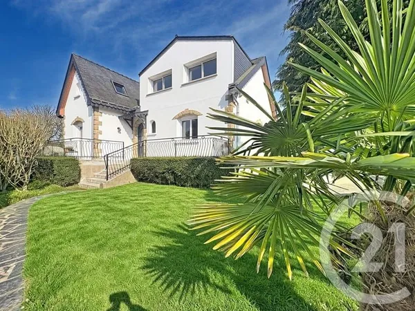 Maison 6 pièces 151 m²