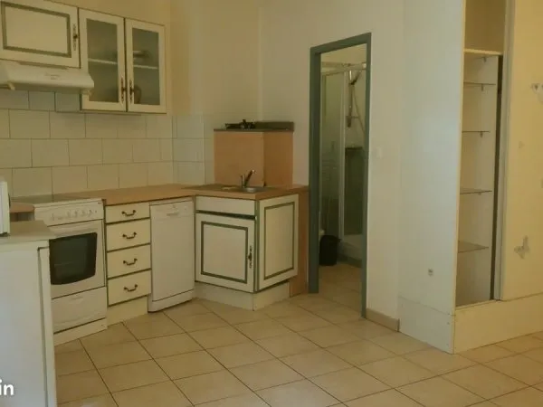 Studio centre ville cazeres