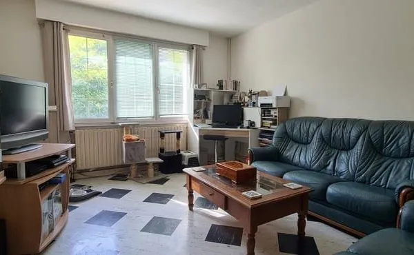 Maison bel étage à rénover avec fort potentiel