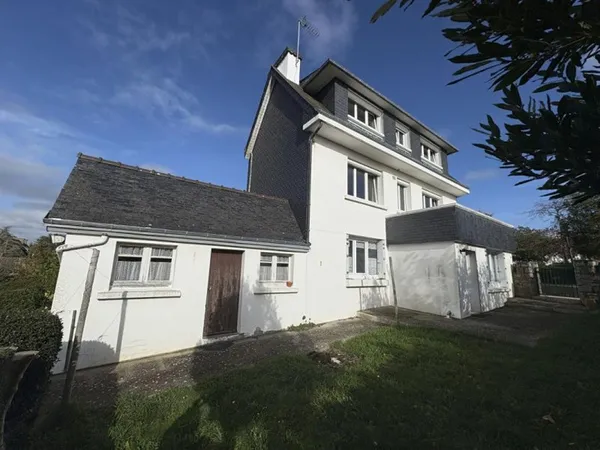 A vendre RIEC SUR BELON (29340) Maison 6 pièces 4 chambres 111m2