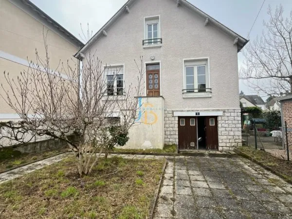 À VENDRE EN EXCLUSIVITÉ - Maison à Bourges, Proche de l'Aven
