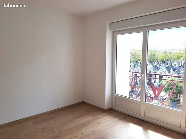 Studio 1 pièce 23 m²