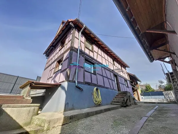 Maison au coeur du village