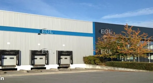 Local industriel 10 404 m²
