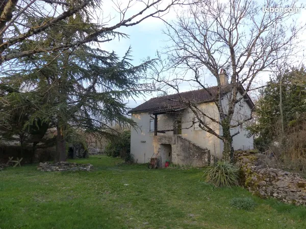 Maison à louer avec cours