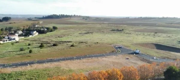 Terrain 624 m²