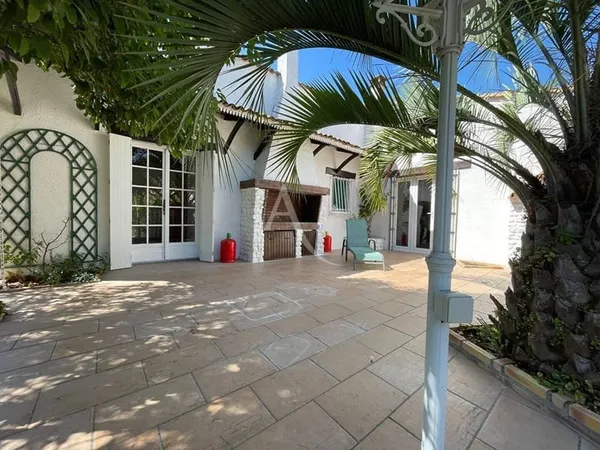 Maison 4 pièces 110 m²