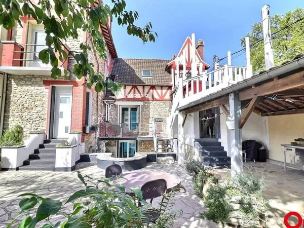 Maison 7 pièces 189 m²