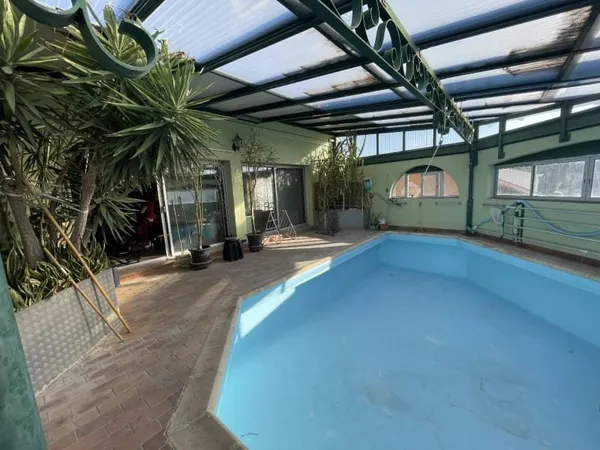 Appartement 5 pièces 176 m²