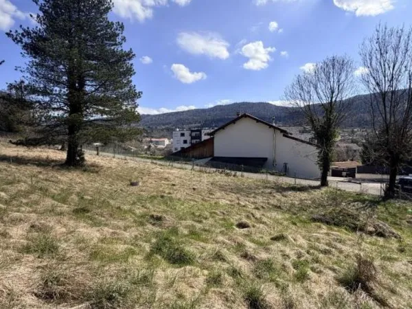 Terrain 870 m²