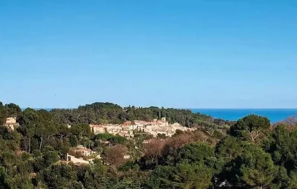 Propriété 400 m²