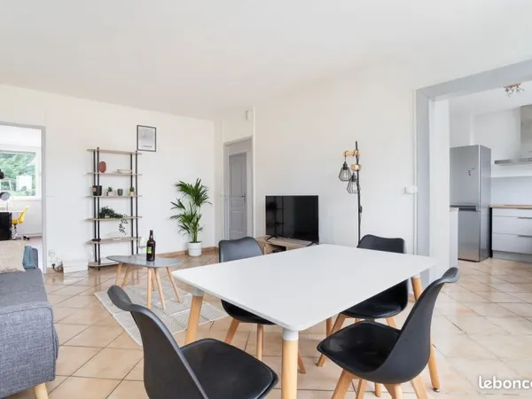 T3 meublé haut de gamme Rentabilité attractive Roubaix secteur Parc Barbieux
