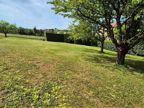Terrain 855 m² LENTILLY