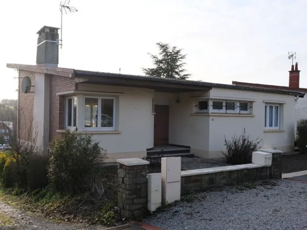 SAINT-MICHEL-SUR-TERNOISE : PLAIN-PIED 90M2 3 CHAMBRES AVEC SOUS-SOL