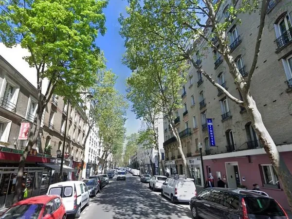 Boutique 2 pièces 81 m²