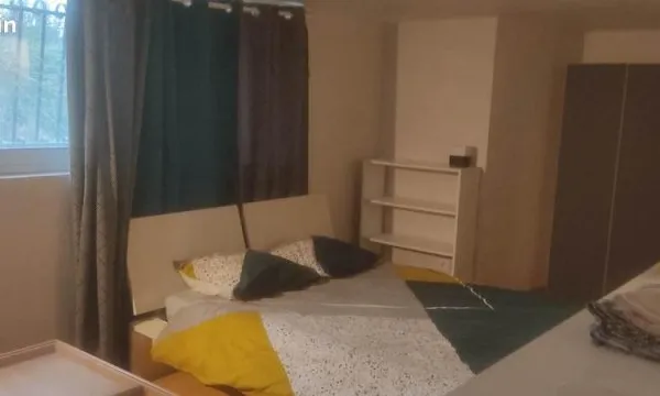 Chambre 1 pièce 32 m²