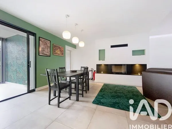 Maison 5 pièces 180 m²