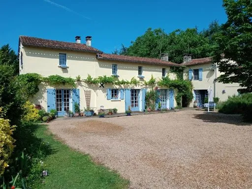 Maison 12 pièces 282 m²