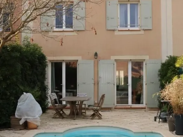 Villa 4 pièces 85 m²