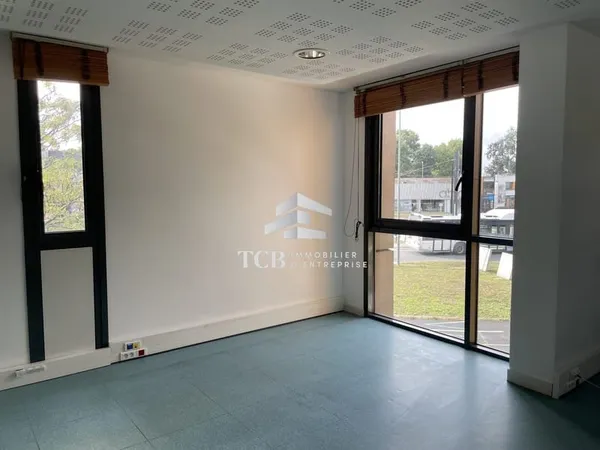 Bureaux 130 m²