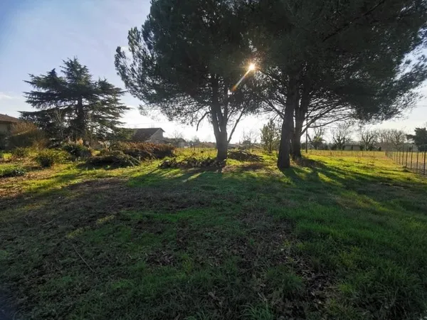Terrain 1036 m²