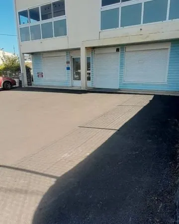 Local professionnel