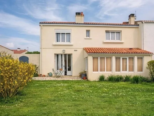 Maison 7 pièces 150 m²