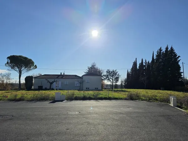 Terrain en individuel 816 m²