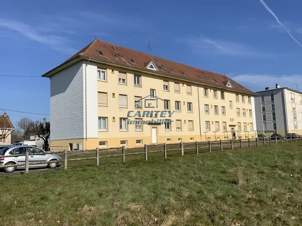 APPARTMENT DE TYPE F4 - LURE