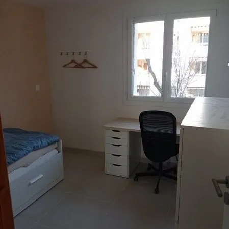 Chambre meublée en colocation - 450 cc - Montpellier Hôpitaux-Facultés - proche CHU