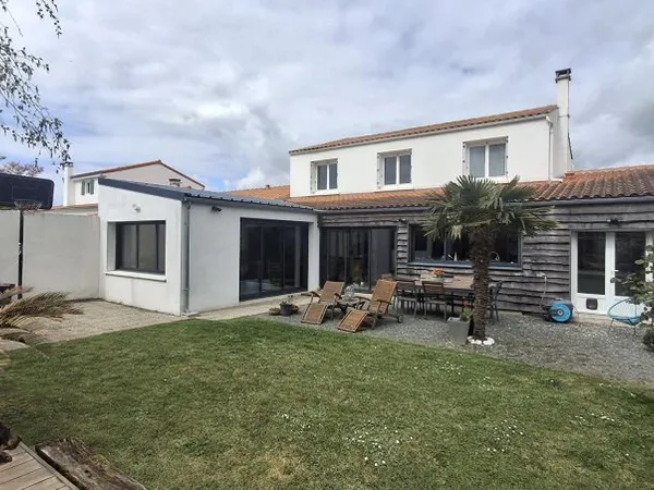 MAISON DE FAMILLE SAINT-XANDRE