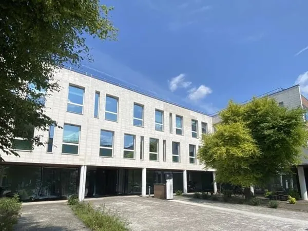Bureaux 490 m²