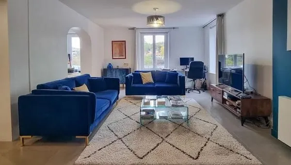Appartement 6 pièces 136 m²