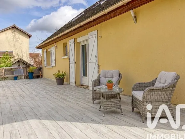 Maison 7 pièces 145 m²