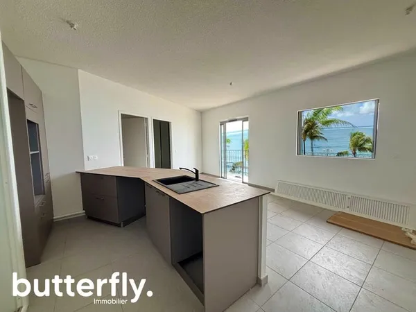 Appartement T3 neuf - Face à la Mer