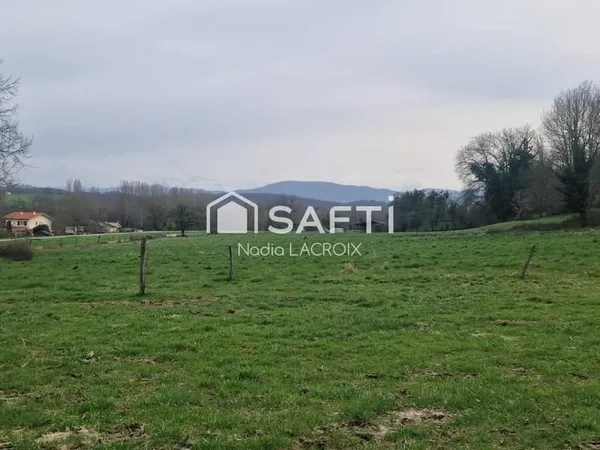 Terrain constructible 4380 m²