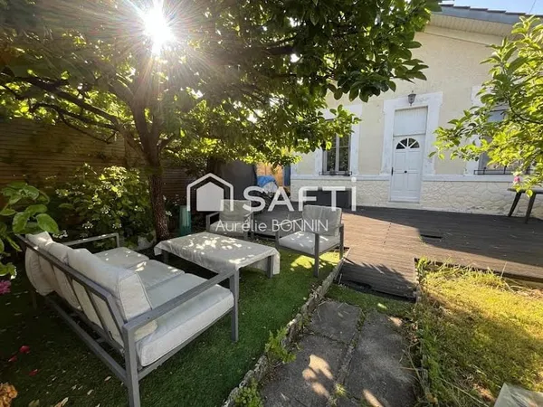 Maison 8 pièces 145 m²