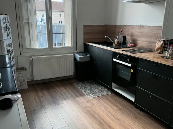 Appartement F4 - 68 m² - 3 chambres - Thaon-les-Vosges