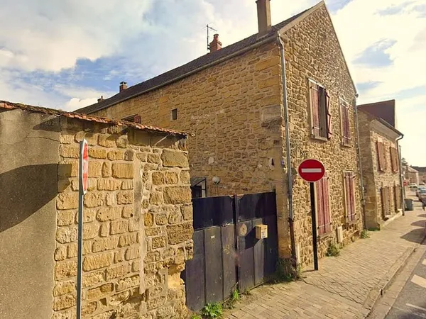 Centre historique Cergy Village,deux maisons sur un terrain de 510 m2, opportunité rare !