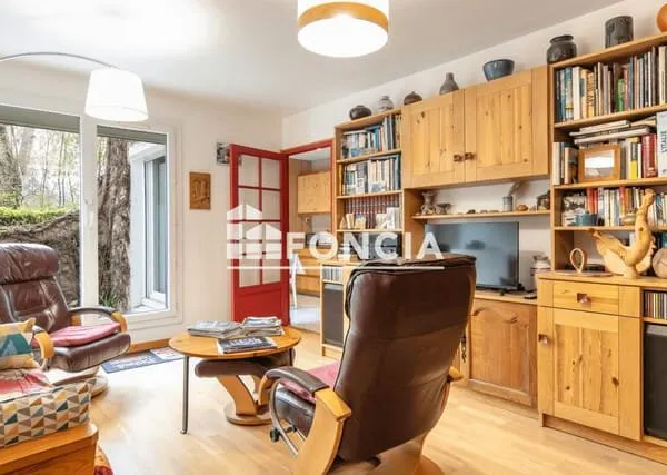 ECHIROLLES, T5 de 105 m2 en duplex avec grande Terrasse, secteur Echirolles proche Patinoire