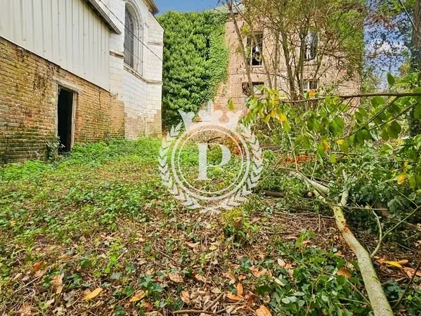 Maison 5 pièces 240 m²