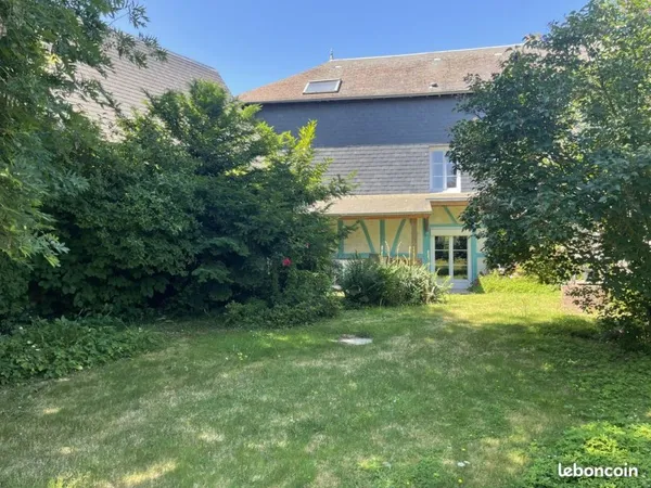 Propriété 9 pièces 183 m²