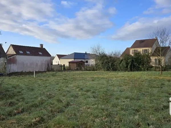 Terrain 1089 m²