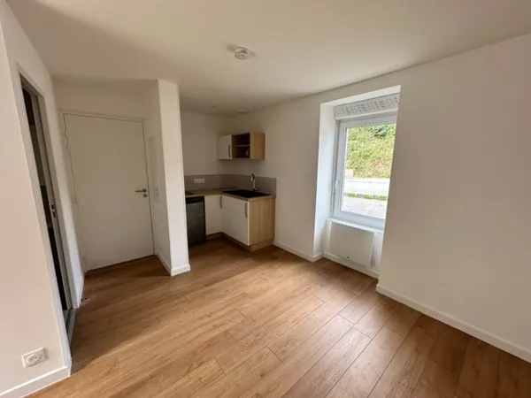 A louer Brest Rive Gauche-Penfeld- proche facs T1 neuf