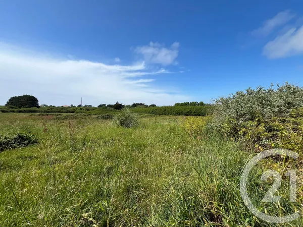 Terrain 1300 m²