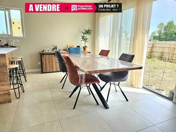 Maison récente dans l'écoquartier prisé de La Jolivetterie, à Sainte-Gemmes-sur-Loire